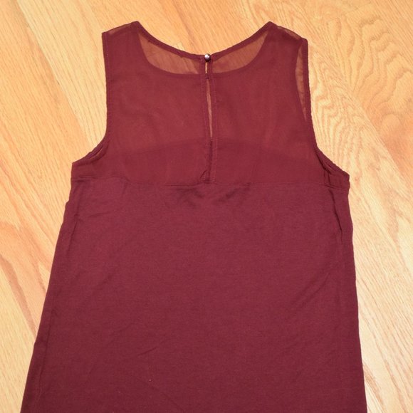 2 for $12:  H&M Sleeveless Maroon Tank in Women’s XS or S - Picture 3 of 8